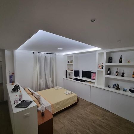 Home Anisia Paderno d'Adda エクステリア 写真